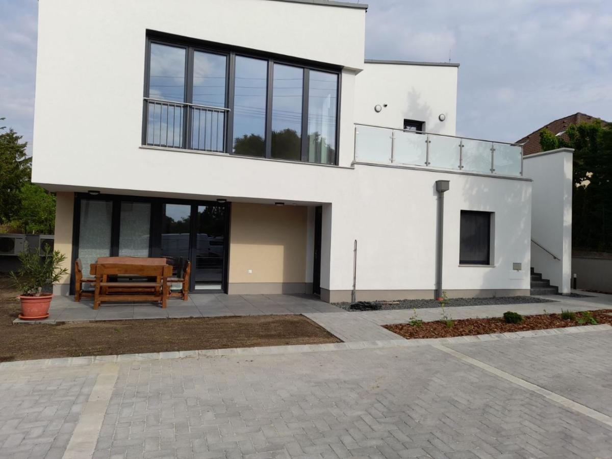 Kempi Kuckója Balatonalmádi Zewnętrze zdjęcie